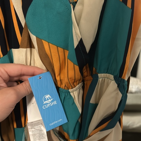 Cupshe geometric sleeveless v neck midi dress - Picture 5 of 5